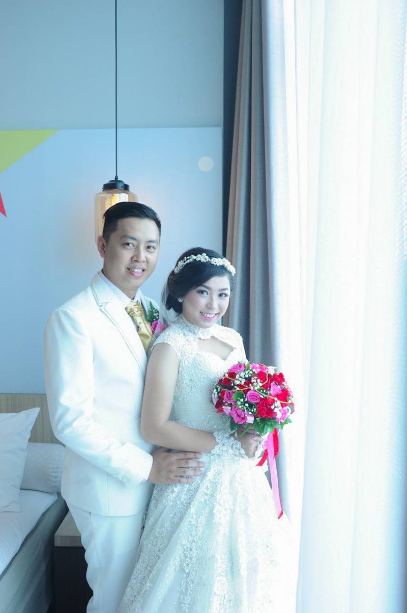 Stephen & Jesica`s Precious Lovely Romance 9