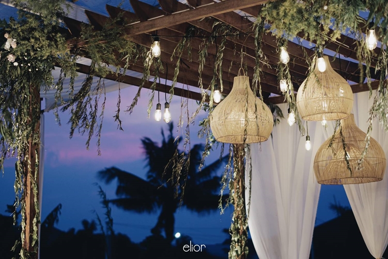 Rustic wedding of Billy & Esther with modern and clean details 11