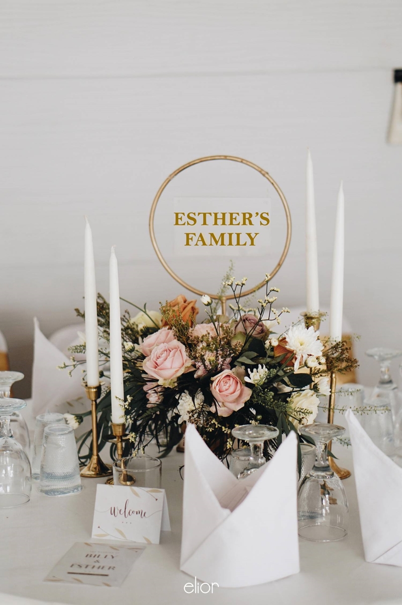 Rustic wedding of Billy & Esther with modern and clean details 1