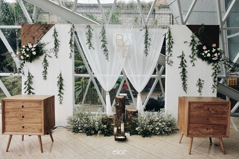 Rustic wedding of Billy & Esther with modern and clean details 14