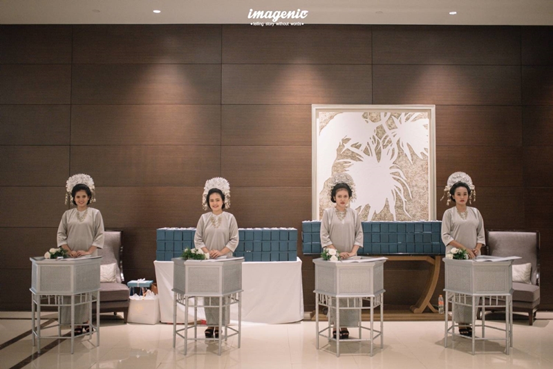 Traditional Wedding of Raffi & Niki 15