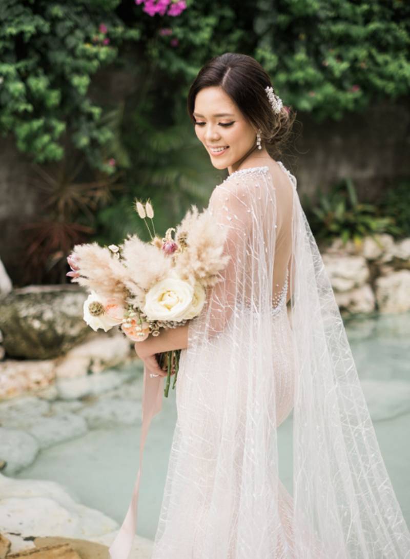Cantiknya sang pengantin dalam balutan gaun kreasi Wedding Boutique