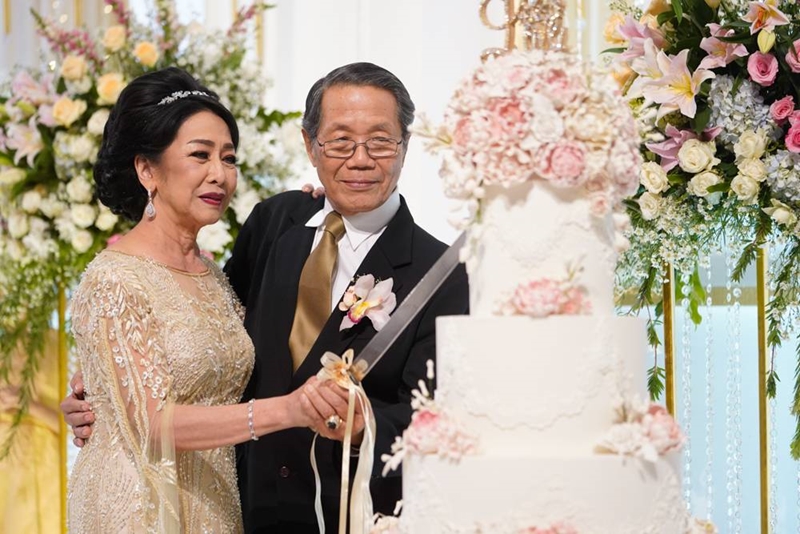 The Wedding Anniversary 26