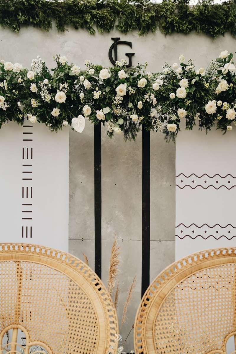 The Wedding of Ivy and Galih 8