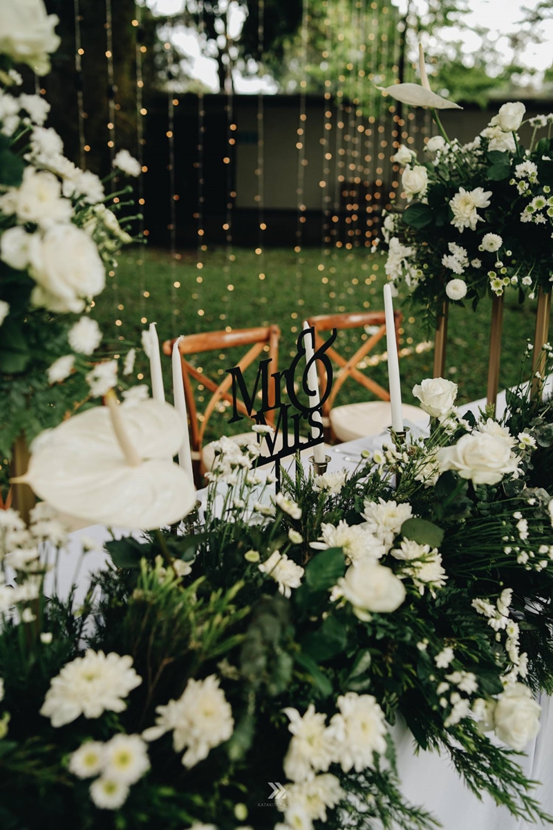 The Wedding of Ivy and Galih 6