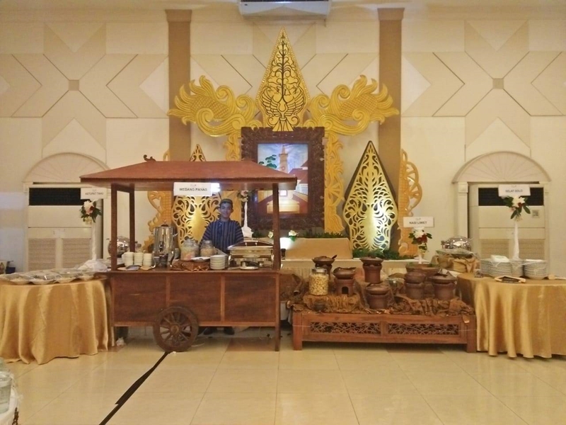 Wedding Reception at Harmony (Yasmin, Bogor) 9