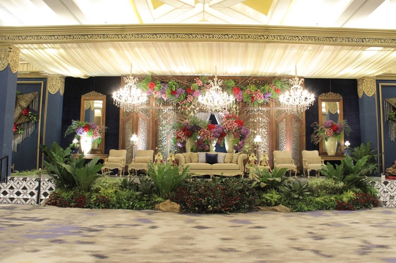 Javanese Wedding Della and Putra 2
