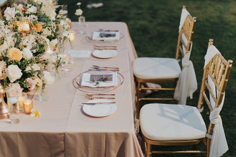 Romantic Modern Wedding at Alila Uluwatu Bali 14