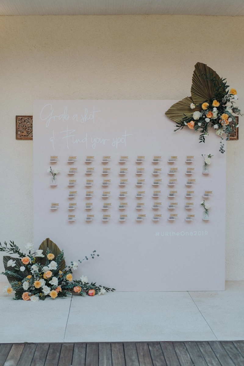 Romantic Modern Wedding at Alila Uluwatu Bali 17