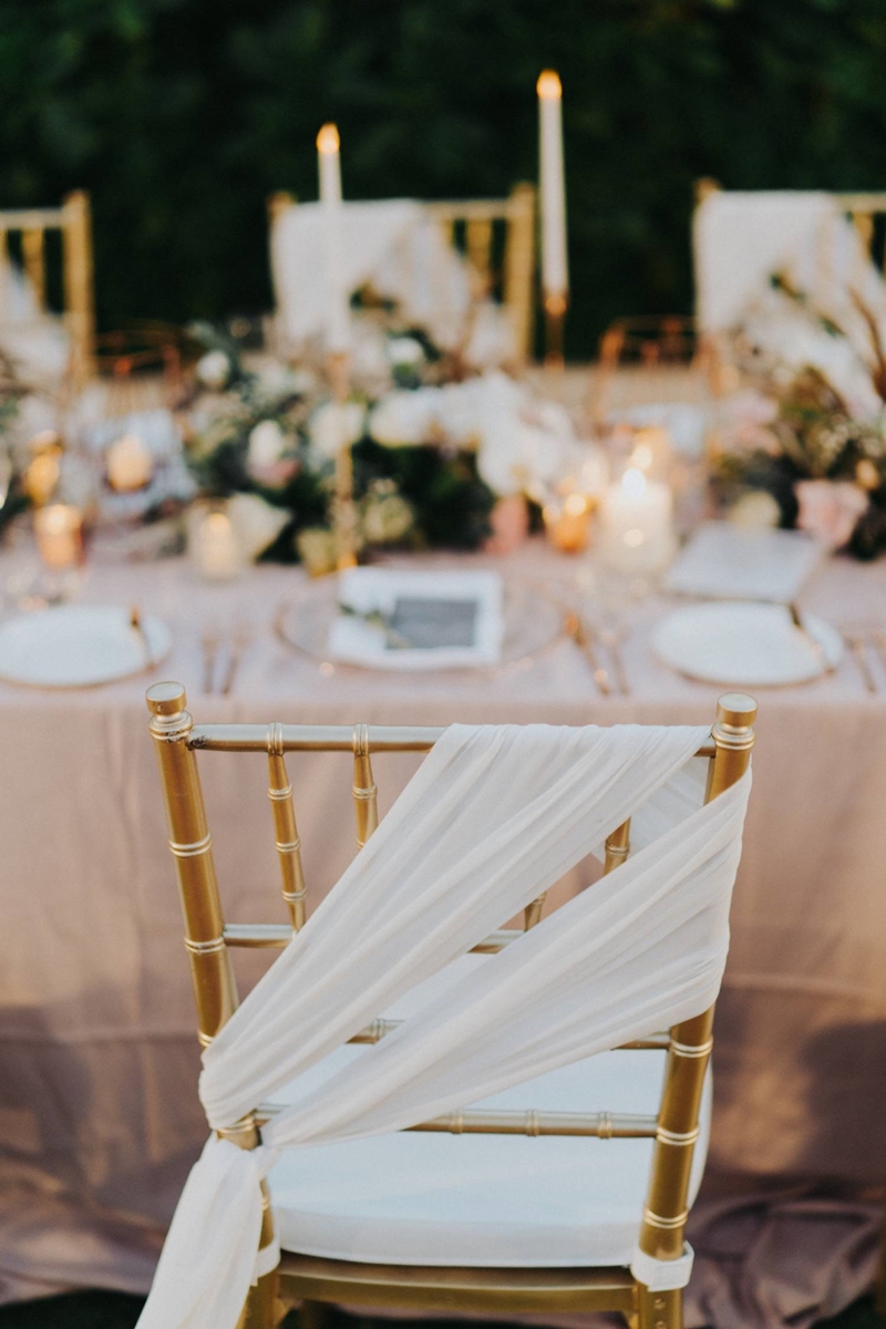 Romantic Modern Wedding at Alila Uluwatu Bali 10