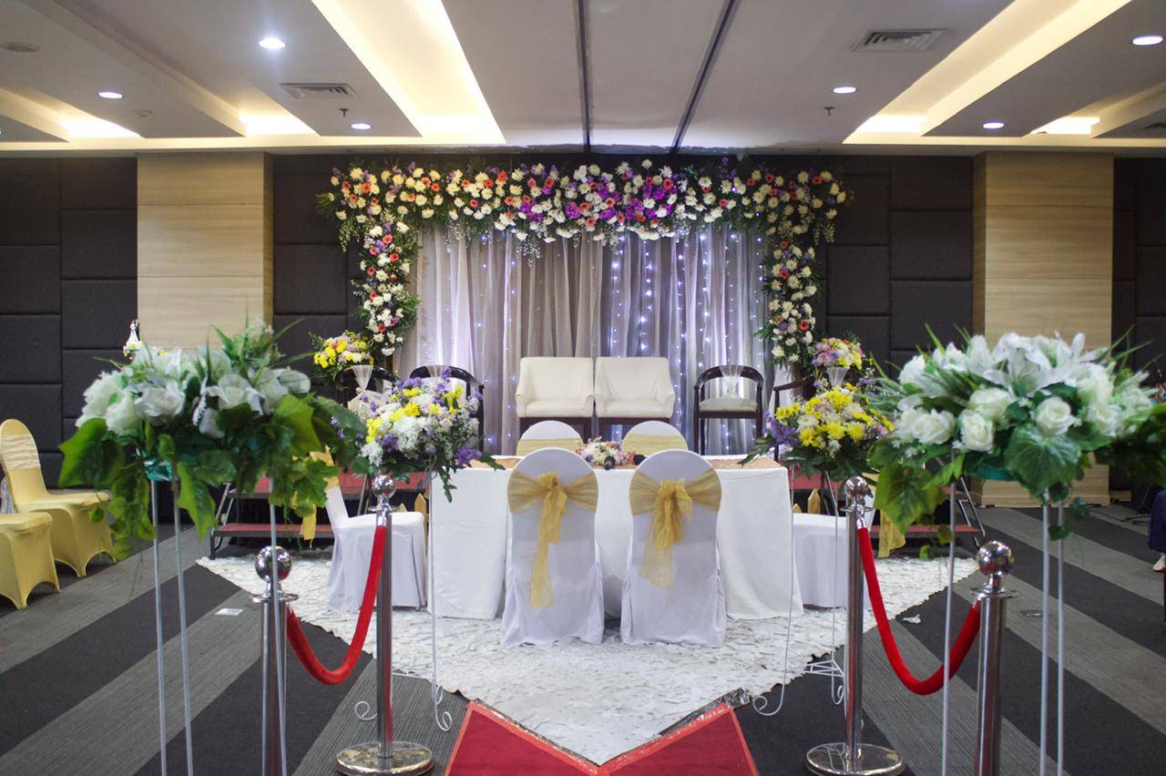  Wedding  Package  for 50 Pax at Indoor Outdoor Venue by 